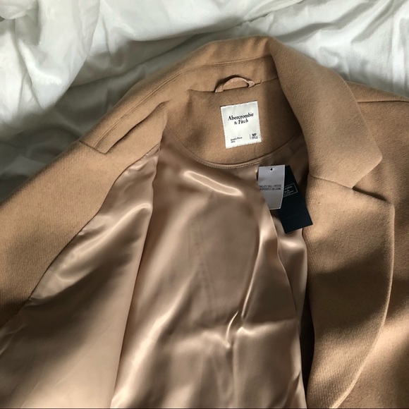 Short wool blend coat - Picture 3 of 5